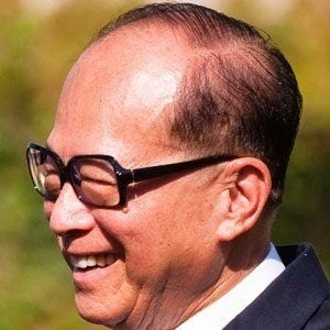 Li Ka-shing - Date Of Birth, Bio, Birthdate, Parents, Networth & More