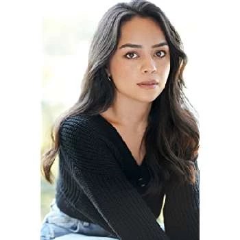 Kaitlyn Santa Juana - Age, Bio, Birthdate, Family, Networth & More