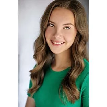 Kaitlynn Neill - Age, Bio, Birthdate, Family, Networth & More