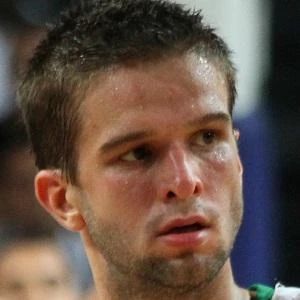 Mantas Kalnietis - Biography, Birthdate, Family, Networth & More