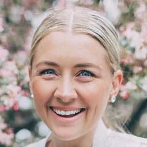 Kat Kamalani - Family, Bio, Birthdate,Age, Networth , Wiki& More