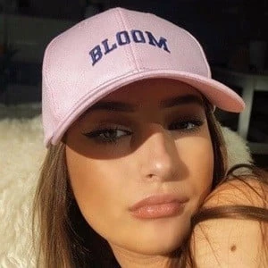 Nona Kanal - Age, Bio, Career, Family, Wiki, Networth & More