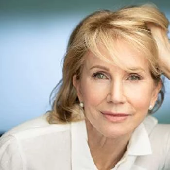 Karen Kruper - Age, Height, Birthdate, Family, Wiki & More