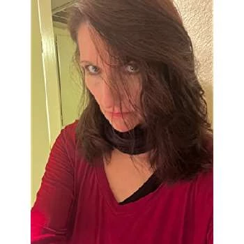 Karen Simmons - Age, Bio, Career, Family, Wiki, Networth & More