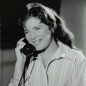 Tzeni Karezi - Wiki, Bio, Birthdate, Networth, Family & More