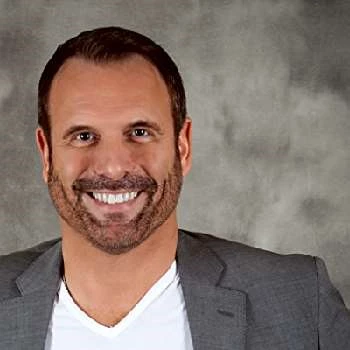 Karl Gates - Age, Bio, Birthdate, Family, Networth & More