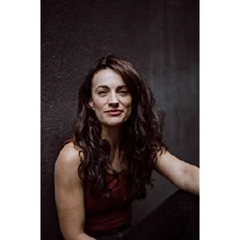 Karla Hillam - Age, Bio, Birthdate, Family, Networth & More