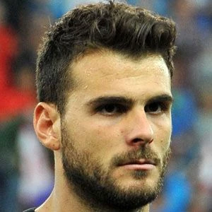 Orestis Karnezis - Profession, Biography, Birthdate, Family, Wiki & More