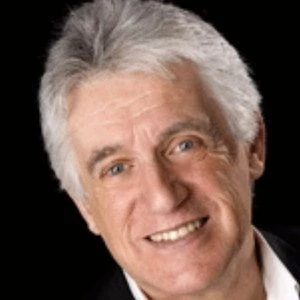Peter Karrie Biography