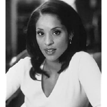 Karyn Parsons - Age, Bio, Career, Family, Wiki, Networth & More