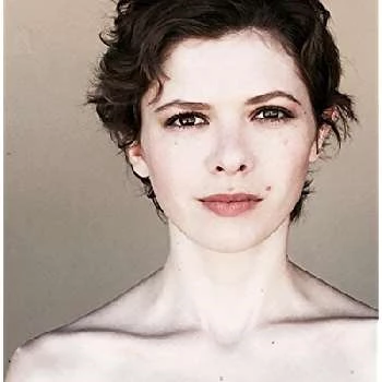 Kasha Kropinski - Age, Bio, Birthdate, Family, Networth & More