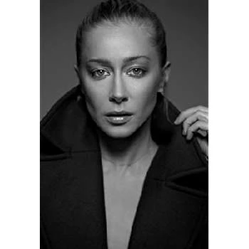 Katarzyna Warnke - Birthplace, Bio, Wiki, Birthday, Family, Networth & More