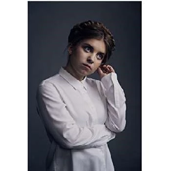 Kate Hallett - Age, Bio, Birthdate, Family, Networth & More