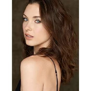 Katelyn MacMullen - Networth, Bio, Wiki, Family, Birthday, Networth & More