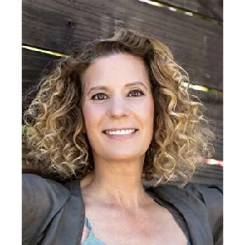 Katerina Tana - Age, Bio, Birthdate, Family, Networth & More