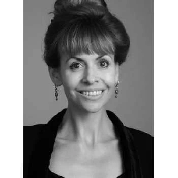 Katherine Dillon - Age, Bio, Birthdate, Family, Networth & More