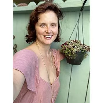 Katherine Ellis - Age, Bio, Birthdate, Family, Networth & More