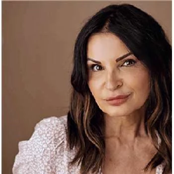 Kathrine Narducci - Age, Bio, Birthdate, Family, Networth & More