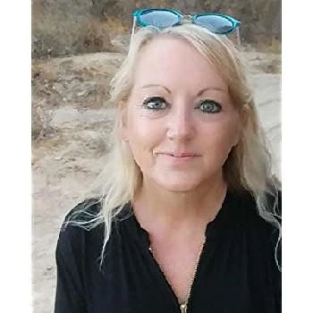 Kathryn Mackie - Age, Bio, Birthdate, Family, Networth & More