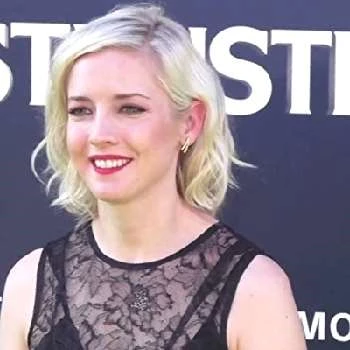 Katie Dippold - Birthday, Bio, Wiki, Family, Networth & More