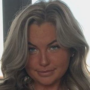 Katie Kellogg - Networth, Bio, Birthdate, Age, Family & More