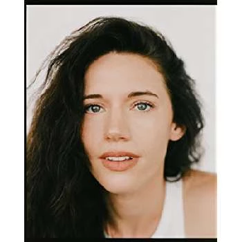 Katie Parker - Age, Height, Birthdate, Bio, Family, Networth & More