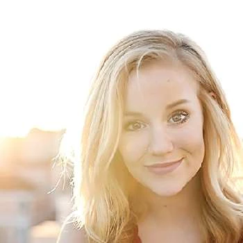 Katie Scarlett Lloyd - Age, Bio, Birthdate, Family, Networth & More