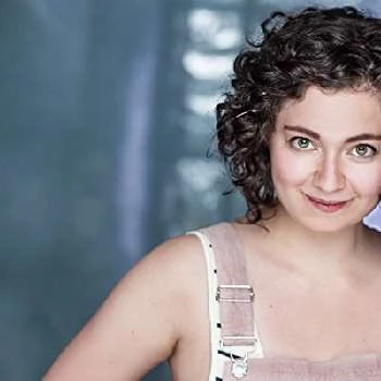 Katie Scharf - Age, Bio, Birthdate, Family, Networth & More