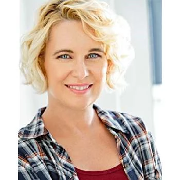 Katie Sullivan - Age, Bio, Birthdate, Family, Networth & More