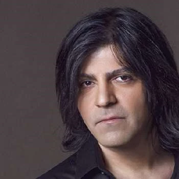 Kaveh Yaghmaei - Age, Bio, Birthdate, Family, Networth & More