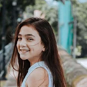 Kayana Klaws - Age, Bio, Birthdate, Family, Networth & More