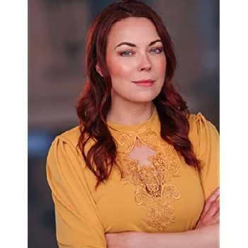 Kayla Kelly - Age, Bio, Birthdate, Family, Networth & More