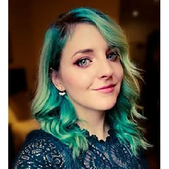 Kayla Stuhr - Age, Bio, Birthdate, Family, Networth & More