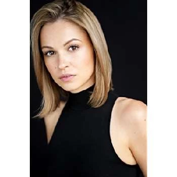 Kayla Wallace - Family, Bio, Wiki, Dat of Birth, Networth & More