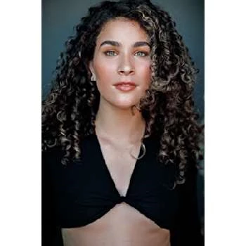 Keana Cowden - Age, Bio, Birthdate, Family, Networth & More