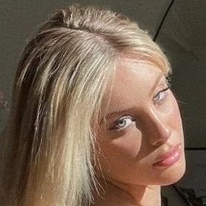 Daisy Keech Biography
