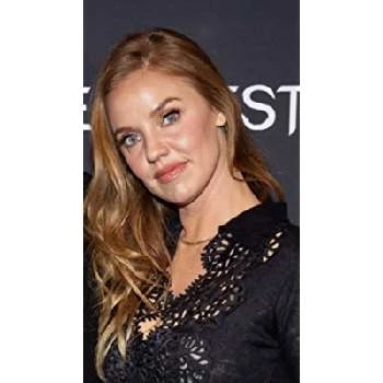 Kelli Garner - Profession, Biography, Birthdate, Family, Wiki & More