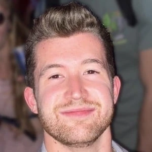 Brady Kelly - Age, Bio, Birthdate, Family, Networth & More