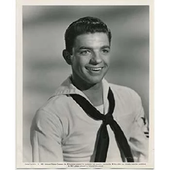 Kelly Brown - Age, WIki, Birthday, Family, Networth & More