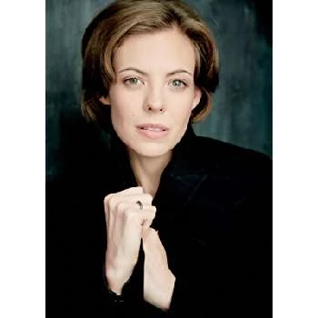 Kelly Burke - Age, Bio, Birthdate, Family, Networth & More