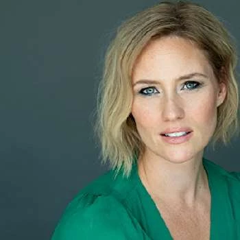 Kelly Hope Taylor Biography