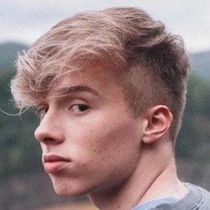 Iggi Kelly - Family, Bio, Wiki, Dat of Birth, Networth & More