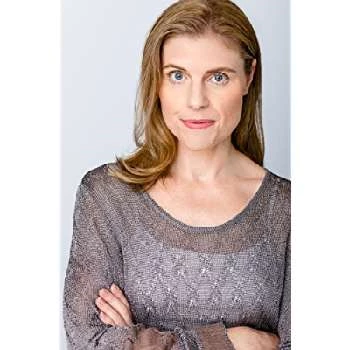 Kelly Lind - Age, Bio, Birthdate, Family, Networth & More