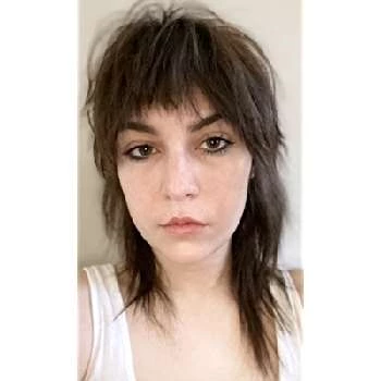 Kelly Mullen - Age, Bio, Birthdate, Family, Networth & More