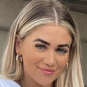 Kelsey Breisinger - Networth, Bio, Wiki, Family, Birthday, Networth & More
