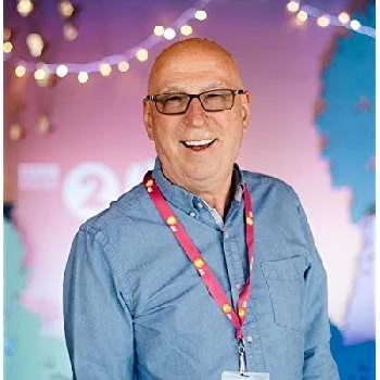 Ken Bruce - Birthdate, Age, Family, Bio, Networth & More
