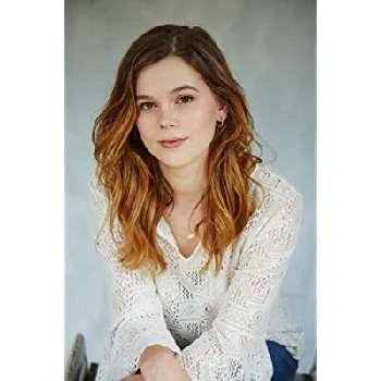 Kendra Appleton - Age, Bio, Birthdate, Family, Networth & More