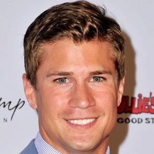 Drew Kenney - Adderess, Bio, Birthdate, Family, Wiki & More