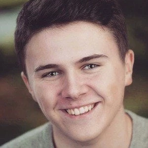 Daniel Kerr - Networth, Bio, Wiki, Family, Birthday, Networth & More