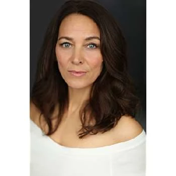 Kerry Norton - Profession, Biography, Birthdate, Family, Wiki & More